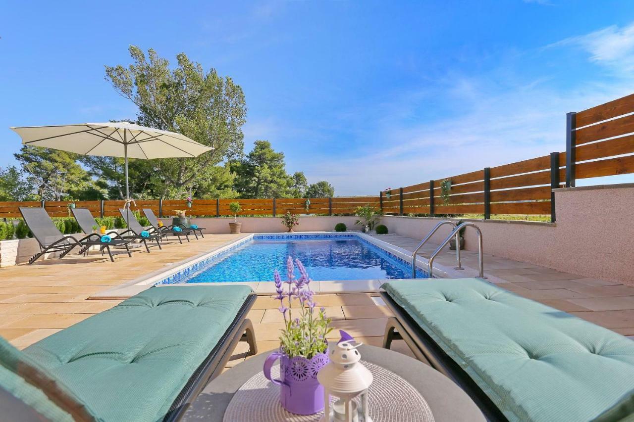 Punta Garden Pool House Villa โพเซดารเย ภายนอก รูปภาพ