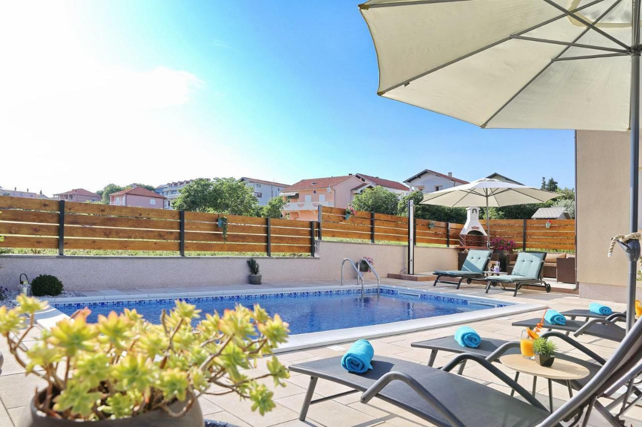 Punta Garden Pool House Villa โพเซดารเย ภายนอก รูปภาพ
